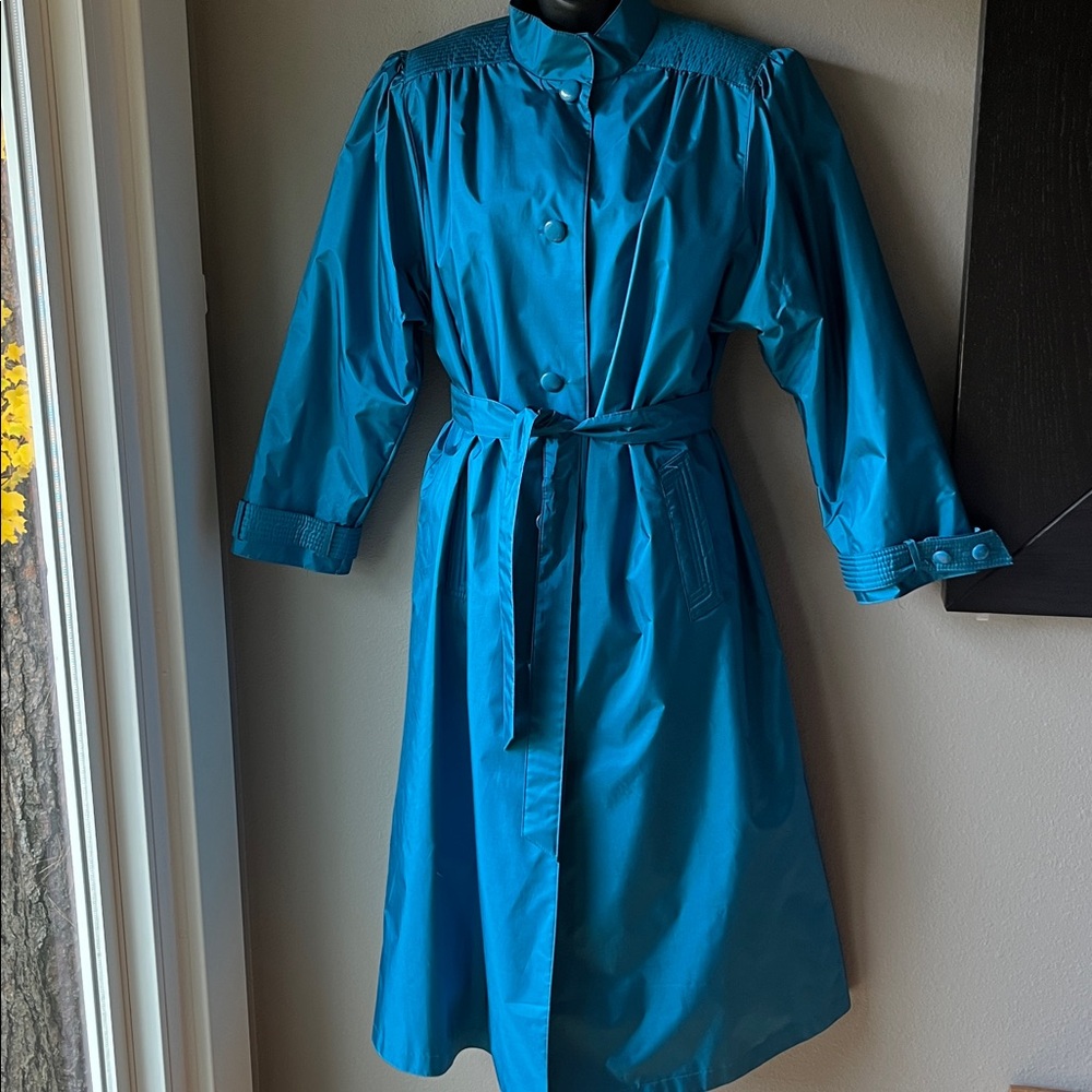 Vintage Teal Trench Coat W/Zip-in Liner, Belt, & Scarf- Windsor Bay 8A
